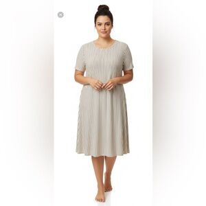 Forever Rose Couture Striped Short Sleeve T-Shirt Dress XL Casual Classic Style